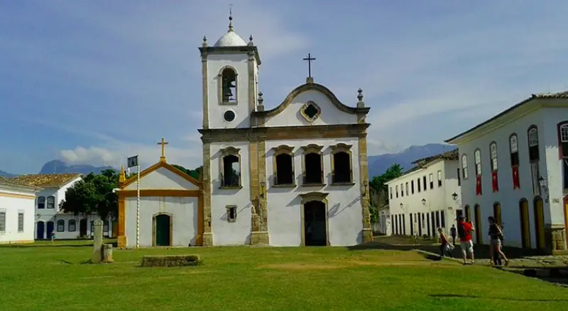 Igreja de Santa Rita de Cássia no Centro Histórico de Paraty